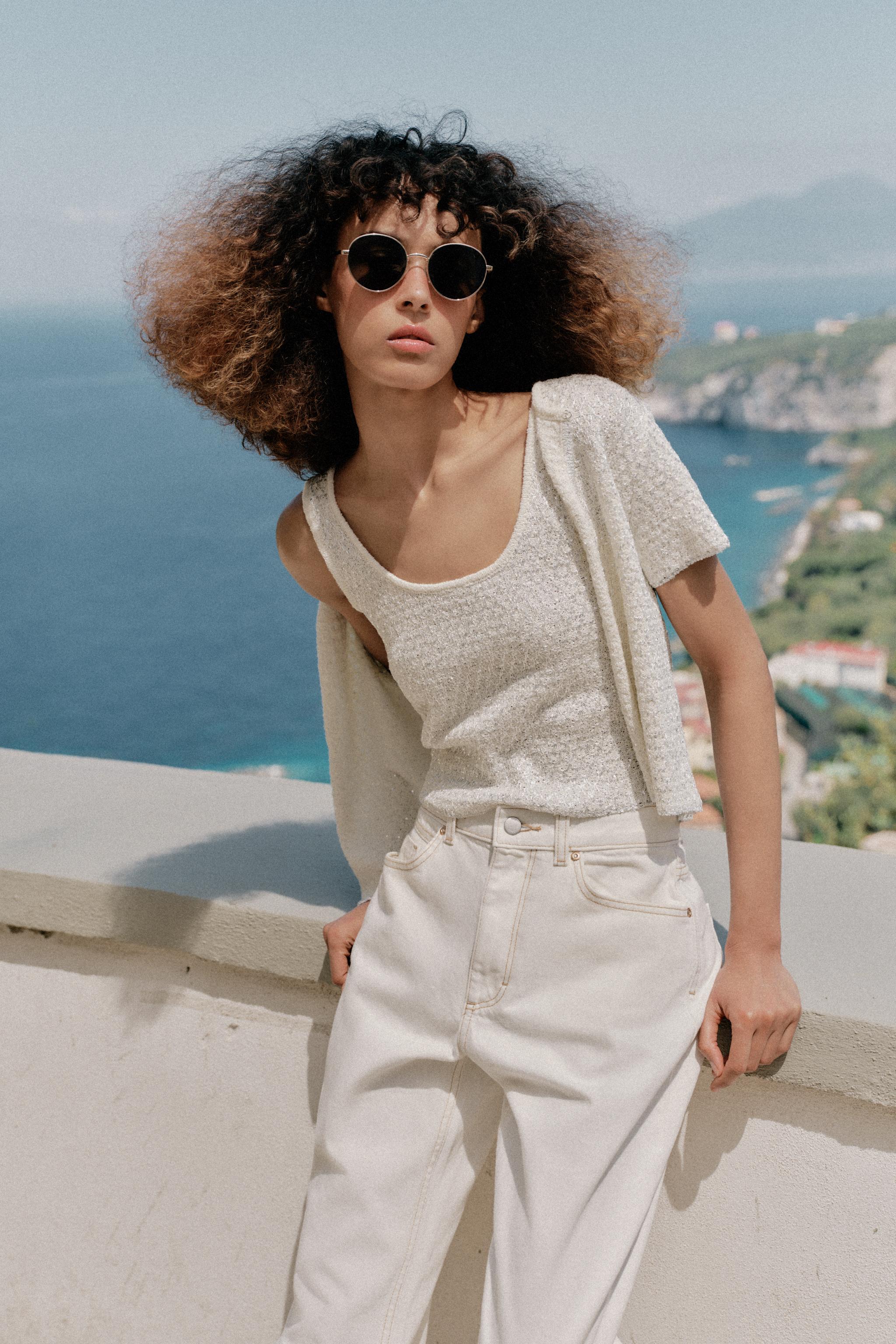 METALLIC THREAD SEQUIN KNIT TOP